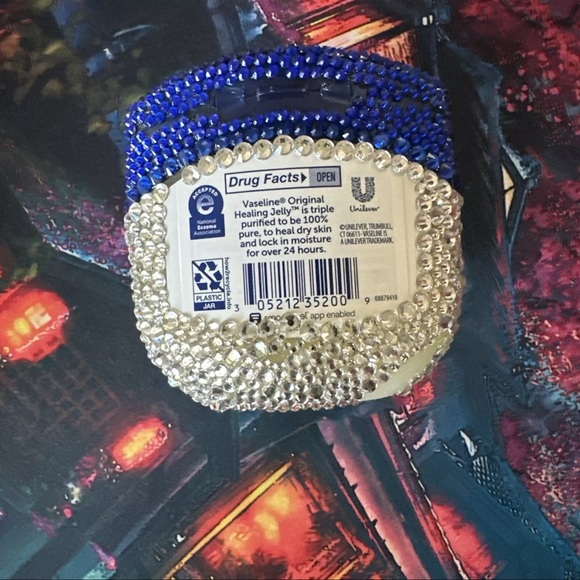 BEDAZZLED Vaseline Petroleum Jelly Skin Proctetant Read Description - Picture 2 of 4